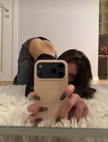 Full leaked Bunbella private onlyfans photo