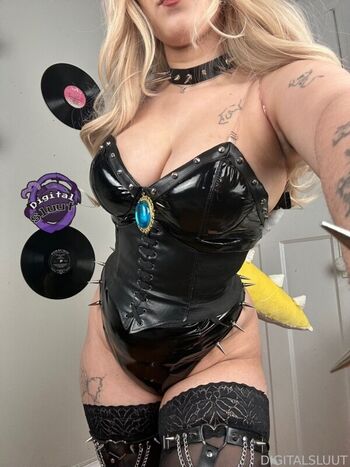 Full leaked Bunnisluut page private onlyfans photo