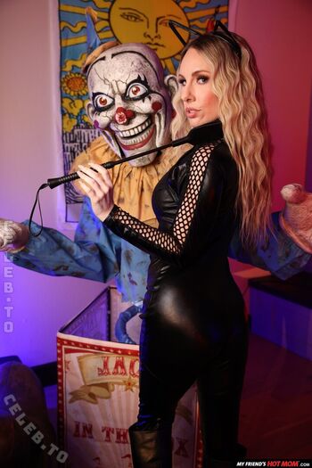 Full leaked Bunny madison private onlyfans photo