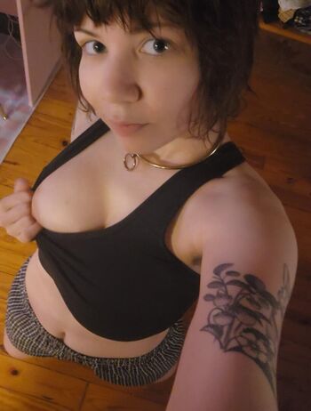 Full leaked Bunnyblep private onlyfans photo