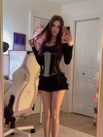 Full leaked Bunnygirlbree  page private onlyfans photo