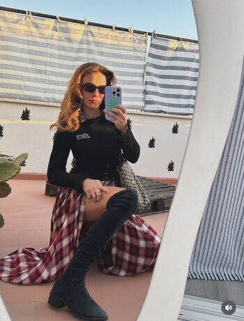 Full leaked Burcu bakdur private onlyfans photo