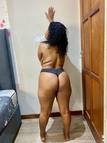 Full leaked Busty private onlyfans photo