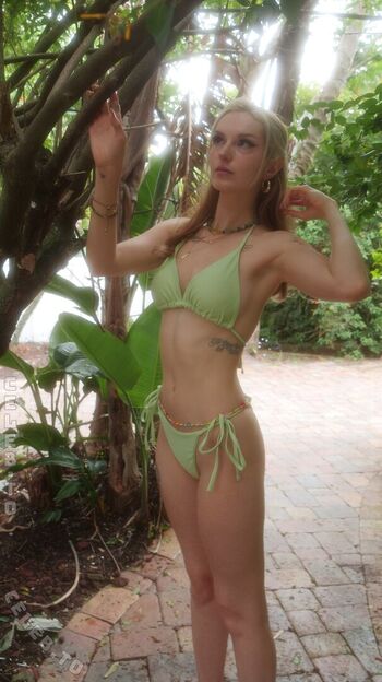 Full leaked Busy b asmr page private onlyfans photo