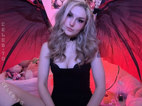 Full leaked Busy b asmr page private onlyfans photo