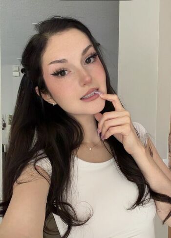 Full leaked Busy b asmr page private onlyfans photo