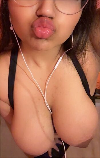 Full leaked Bvnniworld private onlyfans photo