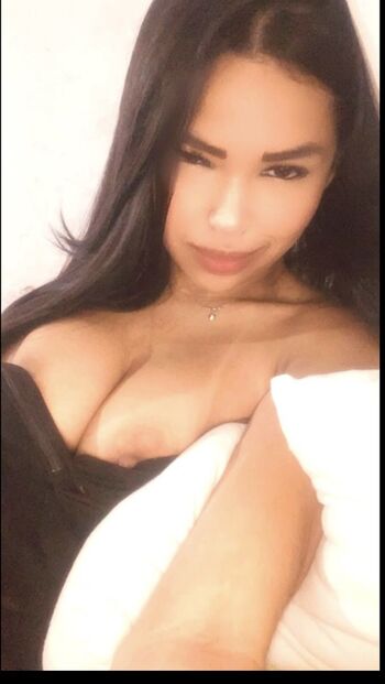Full leaked Bycamysx private onlyfans photo