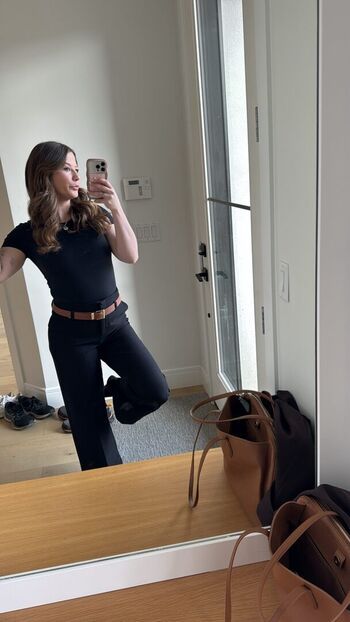 Full leaked Caeli mckay private onlyfans photo
