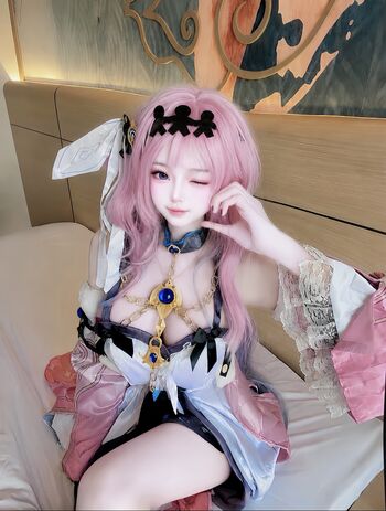 Full leaked Caeshy s private onlyfans photo