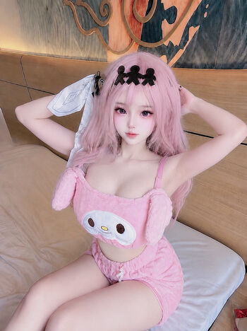 Full leaked Caeshy s private onlyfans photo