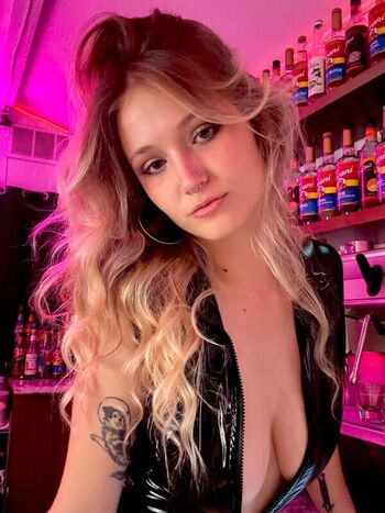 Full leaked Caffeine crushh private onlyfans photo