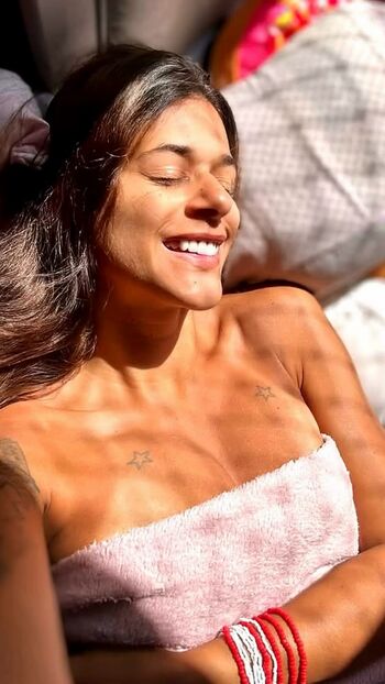 Full leaked Caiala tavares private onlyfans photo