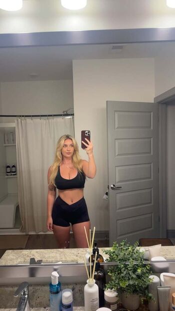 Full leaked Caitlin betterly private onlyfans photo