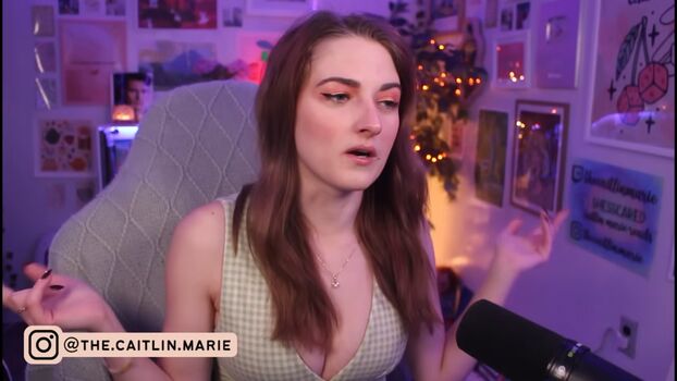 Caitlin Marie Reacts