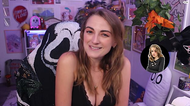 Full leaked Caitlin marie reacts page private onlyfans photo