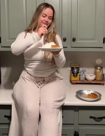 Full leaked Caitlin rutherford private onlyfans photo