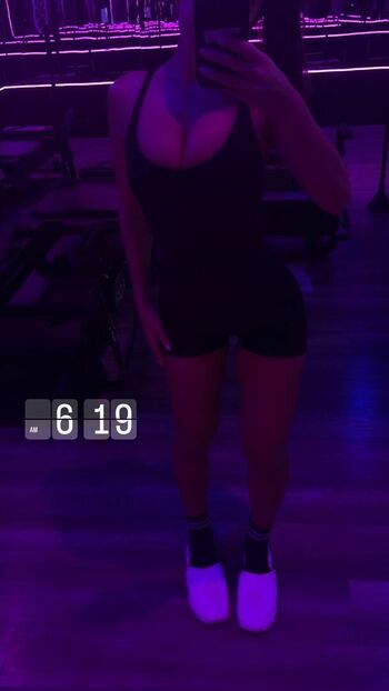 Caitlin strezovski. Caitlinstrez