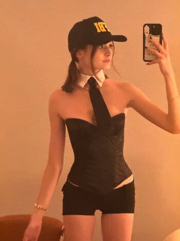 Full leaked Caitlinerinoneill  page private onlyfans photo