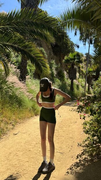 Full leaked Caitlinerinoneill page private onlyfans photo