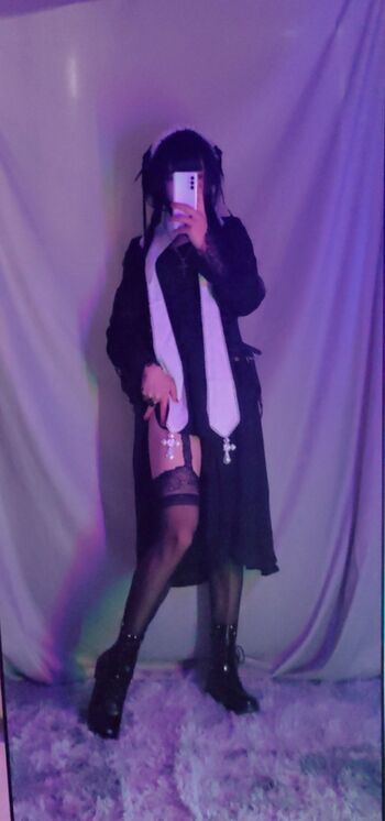 Full leaked Calir cc page private onlyfans photo