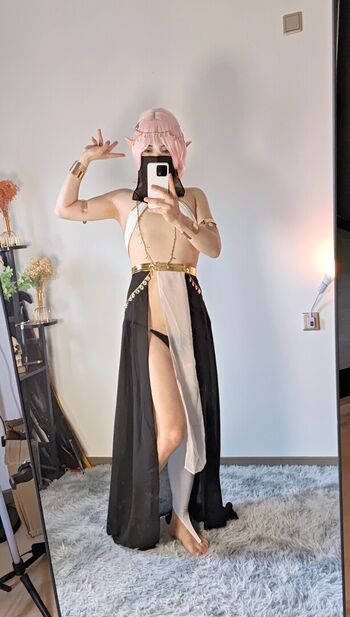 Full leaked Calir cc page private onlyfans photo