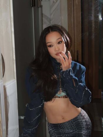 Full leaked Callina liang page private onlyfans photo