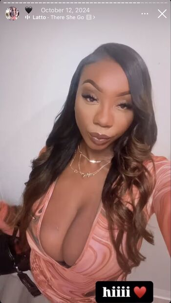 Full leaked Callmeellepls private onlyfans photo