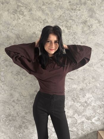 Full leaked Callmezlata page private onlyfans photo