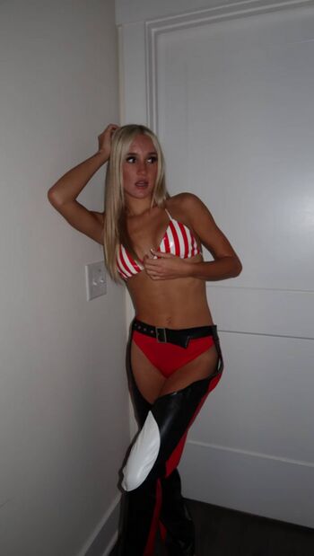 Full leaked Calystabelle private onlyfans photo