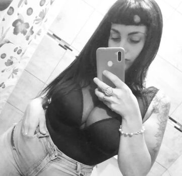 Full leaked Camila benedetti jordan private onlyfans photo
