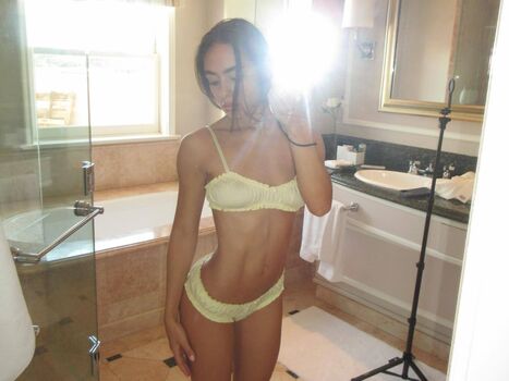 Full leaked Camila rendn page private onlyfans photo