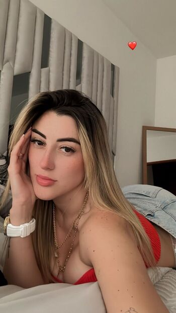 Full leaked Camilarroyav page private onlyfans photo