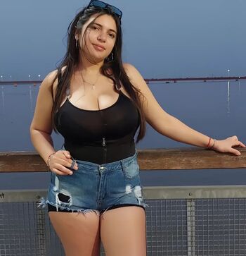 Full leaked Camilasoledad molas page private onlyfans photo