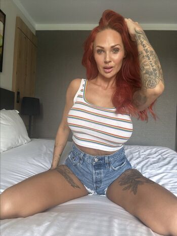 Full leaked Camilla jayne page private onlyfans photo