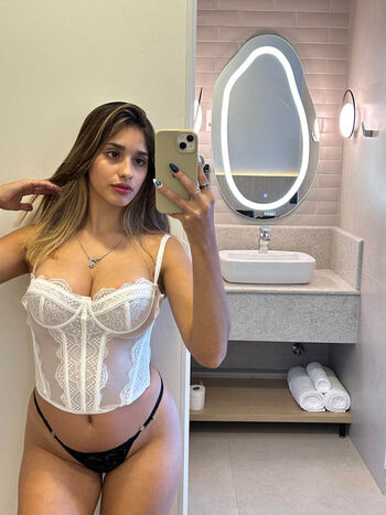 Full leaked Camilla reyes private onlyfans photo