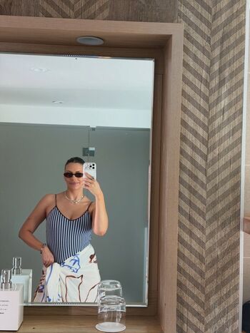 Full leaked Camille cerf private onlyfans photo