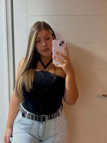 Full leaked Camischinocca private onlyfans photo