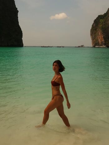 Full leaked Camiviseu private onlyfans photo