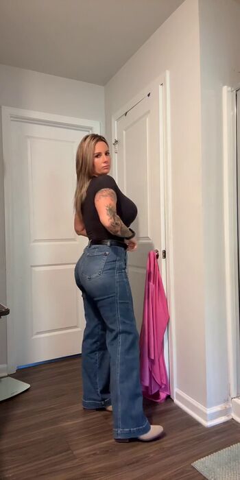 Full leaked Candice private onlyfans photo