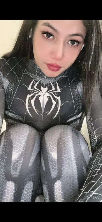candy_is_your_doll