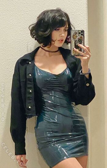 Full leaked Candylion cos page private onlyfans photo