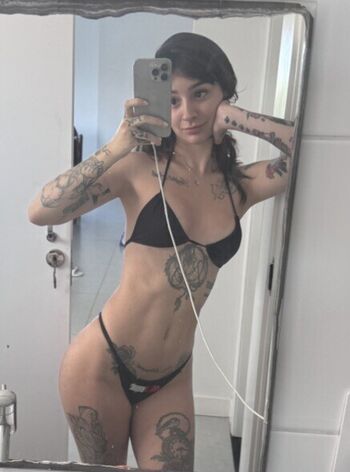 Full leaked Caputile private onlyfans photo