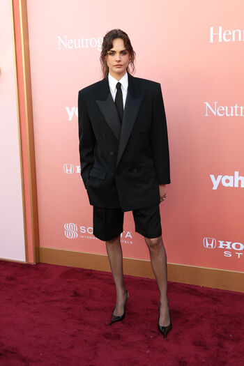 Full leaked Cara delevingne private onlyfans photo