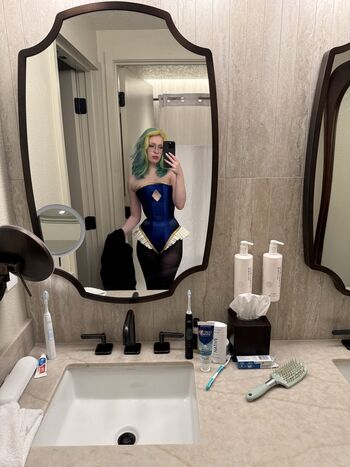 Full leaked Carbunny private onlyfans photo