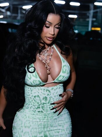 Full leaked Cardi b page private onlyfans photo