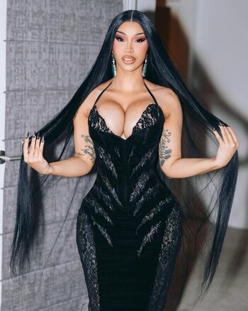 Full leaked Cardi b page private onlyfans photo