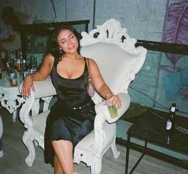 Full leaked Carinadiaz private onlyfans photo