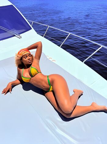 Full leaked Cariucha private onlyfans photo