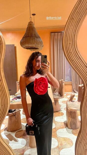 Full leaked Carla guetta page private onlyfans photo